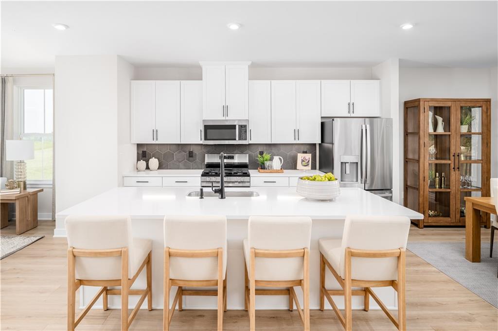 110 Scenic Ridge Drive Venetia, PA 15367 - Photo 2 of 22