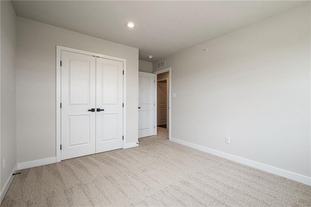 110 Scenic Ridge Drive Venetia, PA 15367 - Photo 27 of 33 a view of an empty room