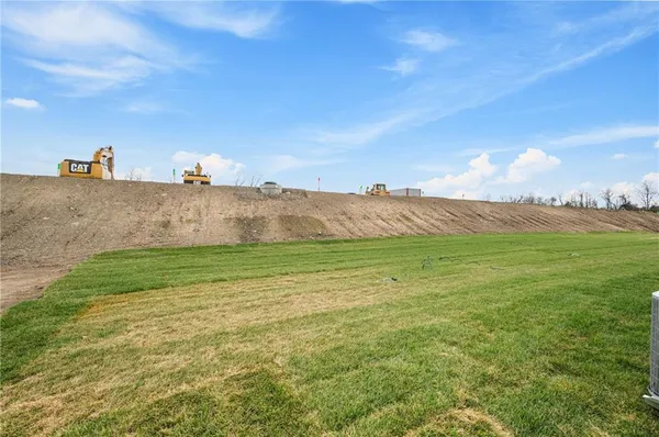 $424,990 | 110 Scenic Ridge Drive, Venetia, PA 15367
