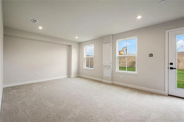 $424,990 | 110 Scenic Ridge Drive, Venetia, PA 15367