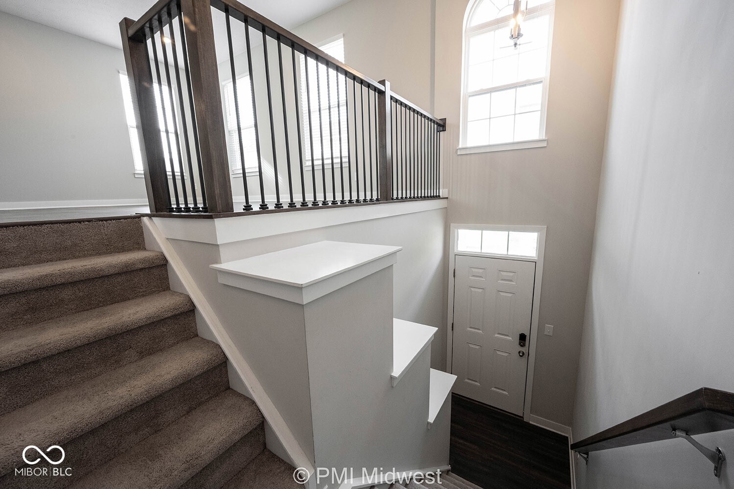 7278 Zanesville Road Carmel, IN 46033 - Photo 4 of 51