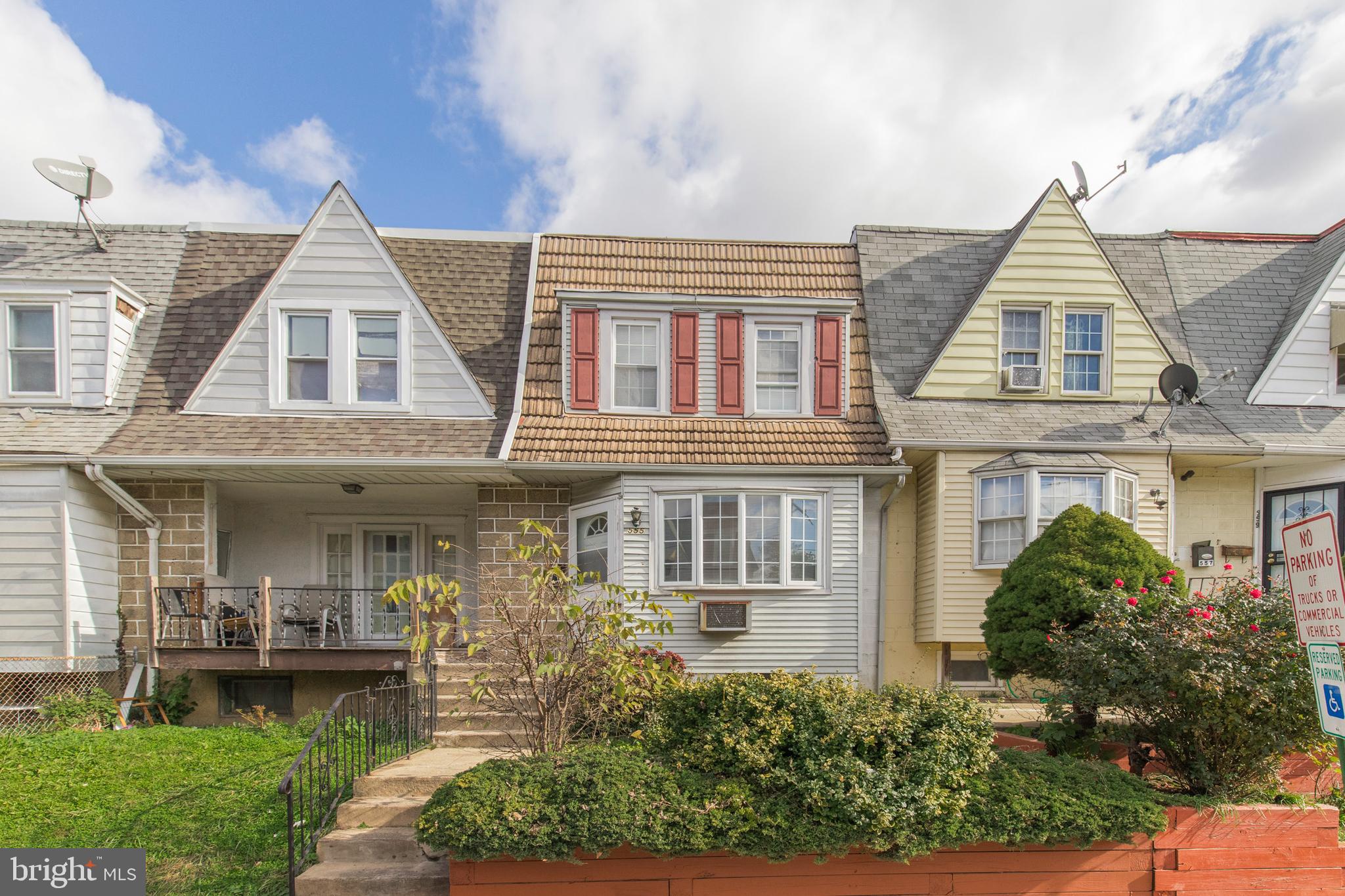 555 Littlecroft Road Upper Darby, PA 19082 - Photo 1 of 26 Exterior Front
