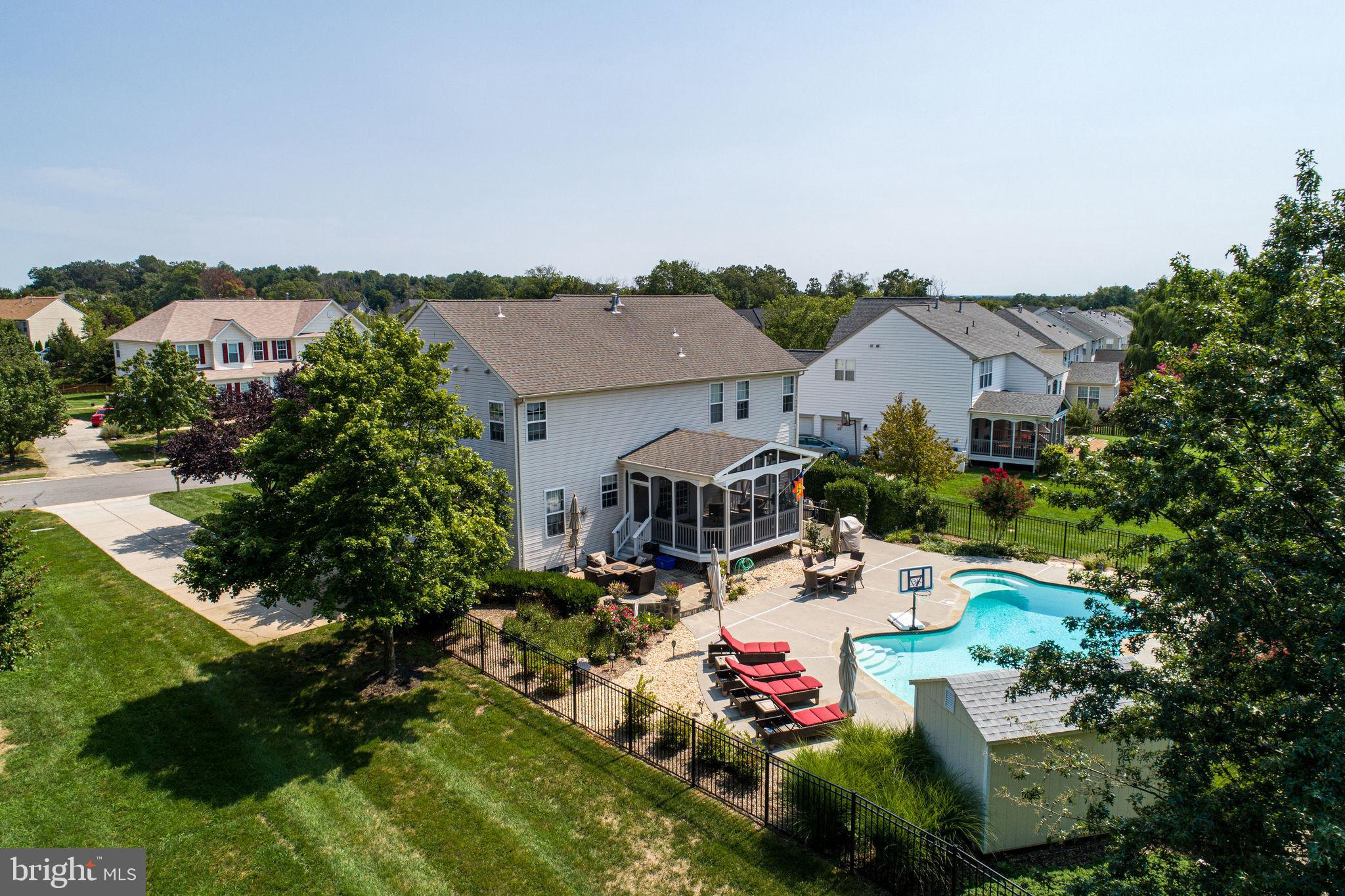 25841 Spring Farm Circle Chantilly, VA 20152 - Photo 11 of 71 Gallery Image 11