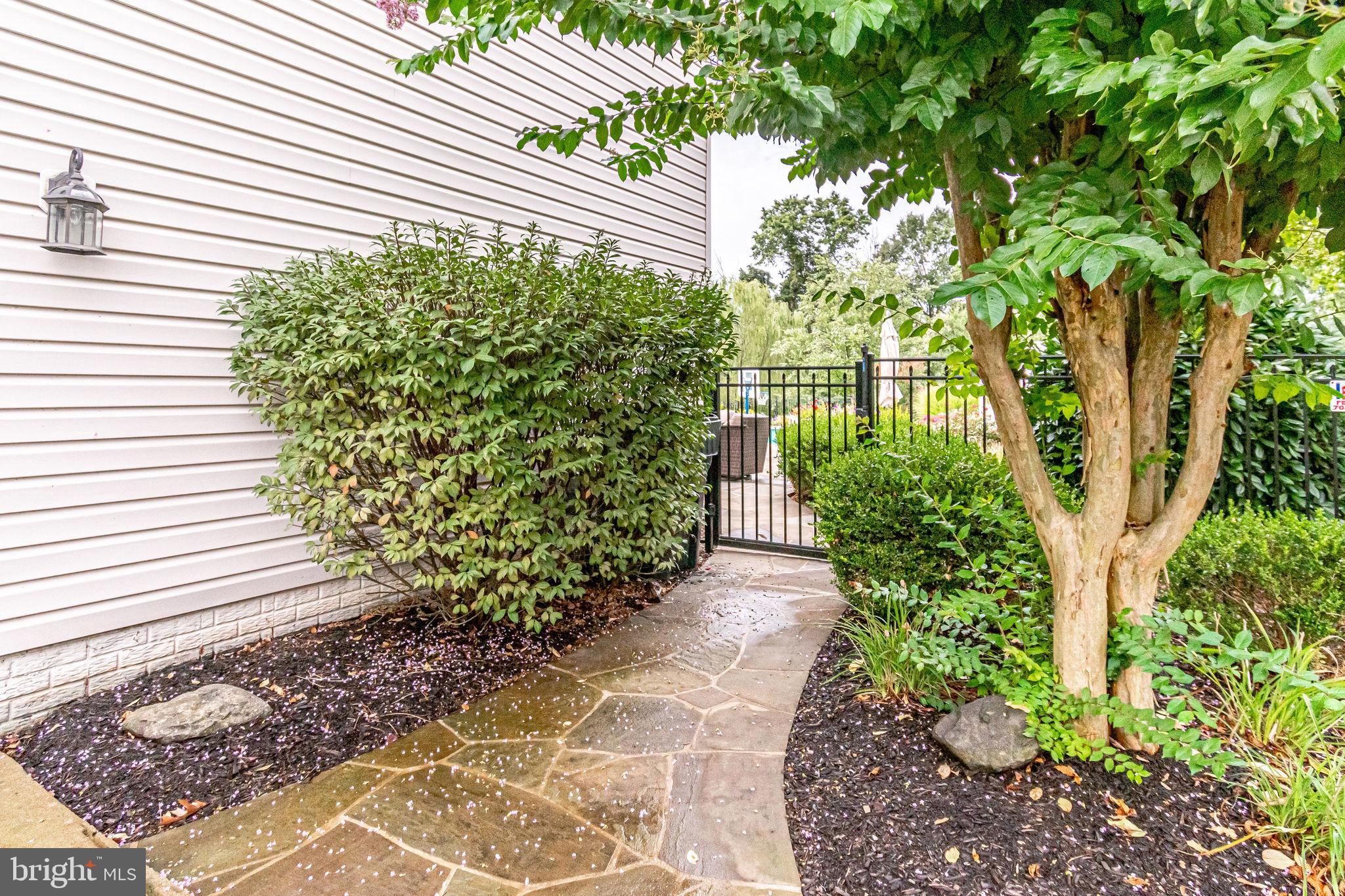 25841 Spring Farm Circle Chantilly, VA 20152 - Photo 20 of 71 Gallery Image 20
