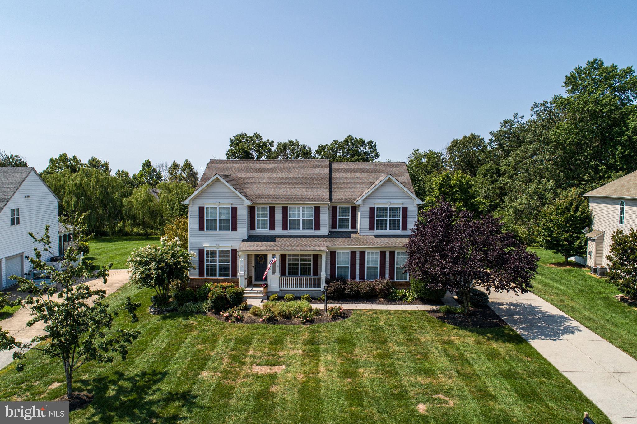 25841 Spring Farm Circle Chantilly, VA 20152 - Photo 3 of 71 Gallery Image 3