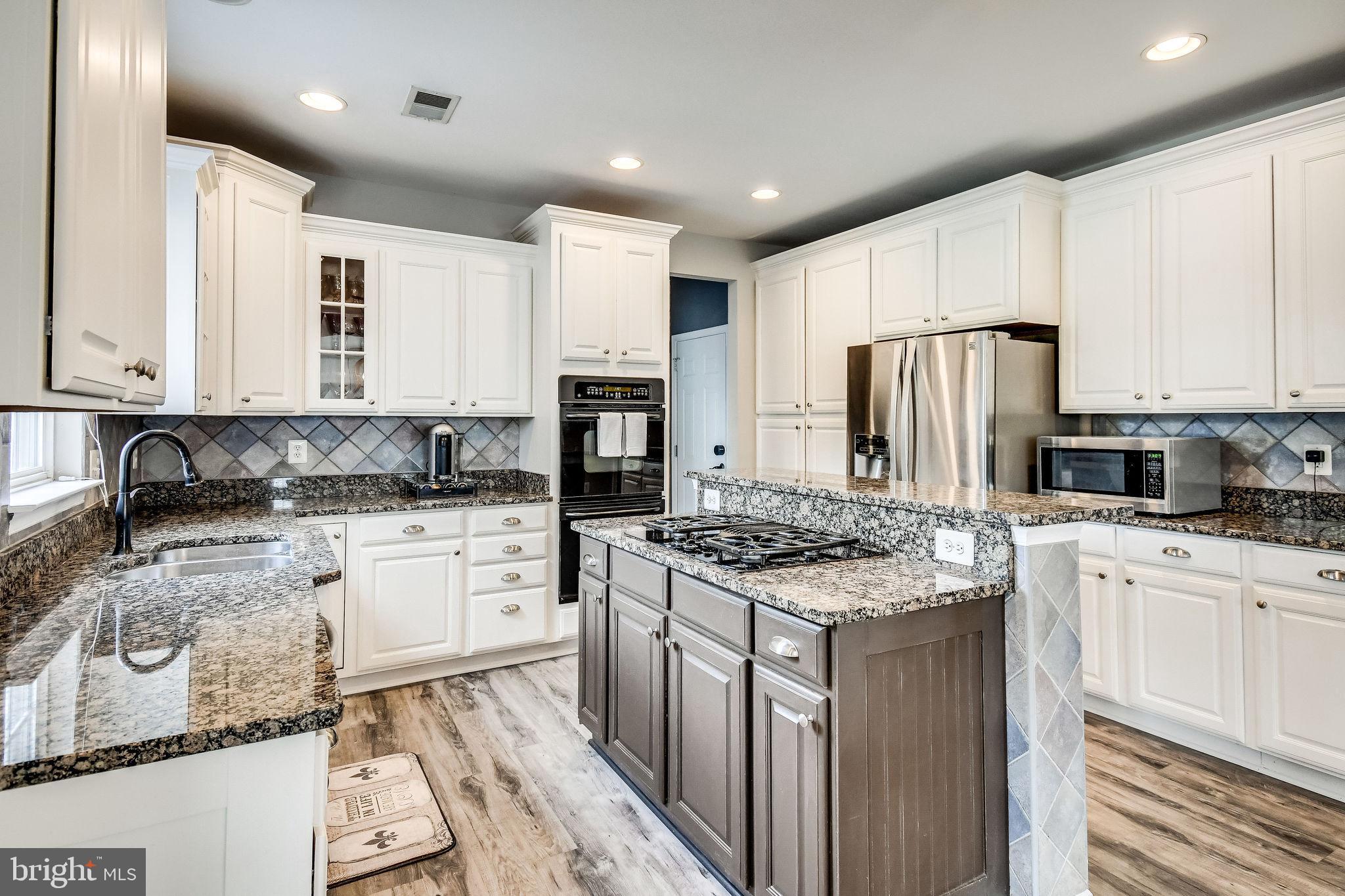 25841 Spring Farm Circle Chantilly, VA 20152 - Photo 42 of 71 Gallery Image 42