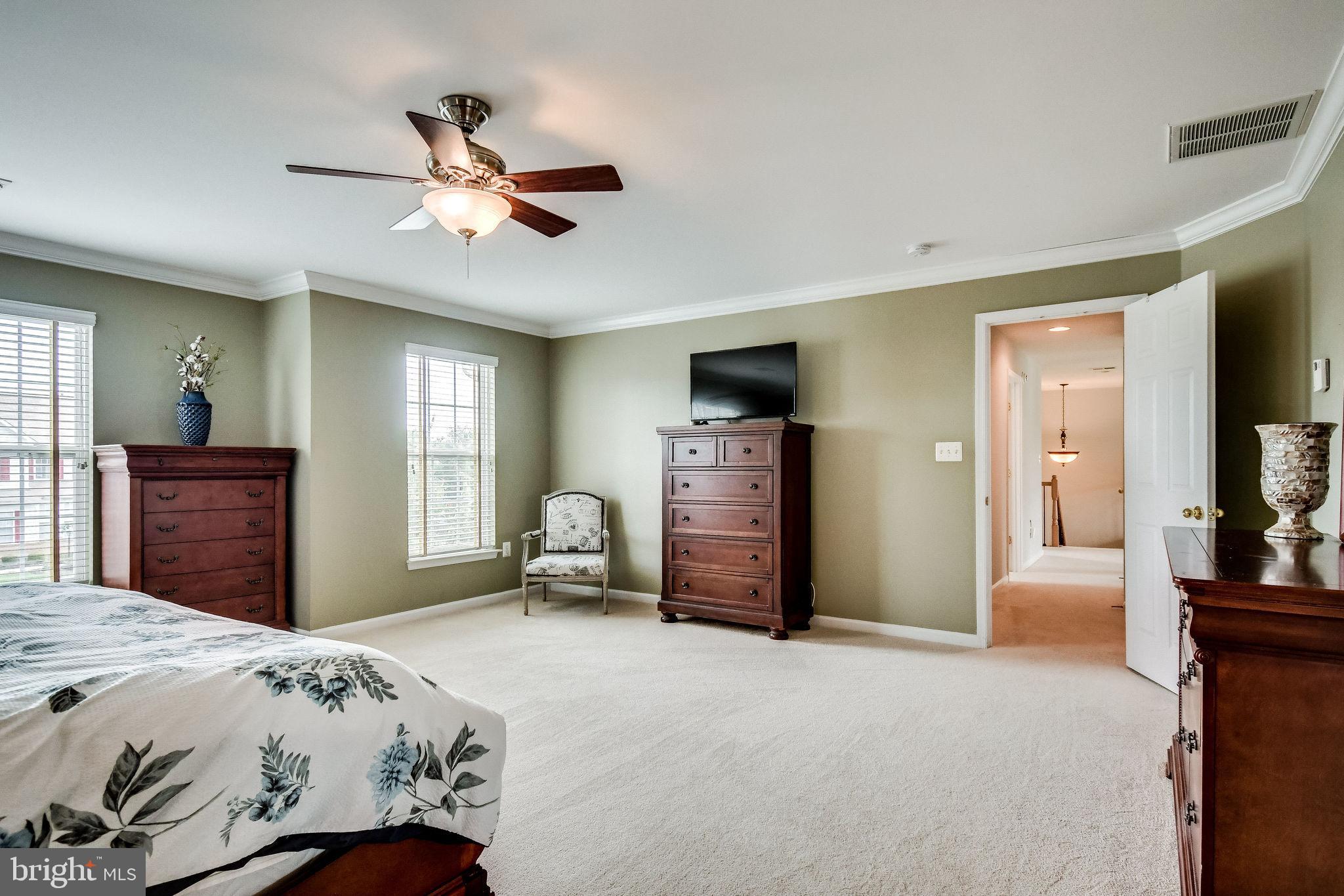 25841 Spring Farm Circle Chantilly, VA 20152 - Photo 52 of 71 Gallery Image 52