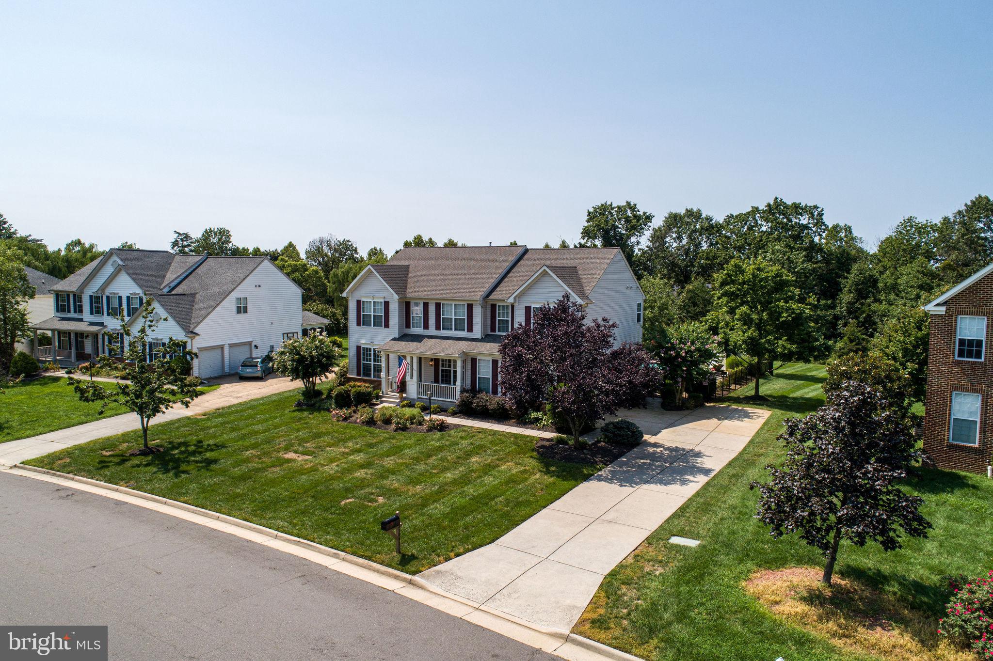 25841 Spring Farm Circle Chantilly, VA 20152 - Photo 10 of 71 Gallery Image 10