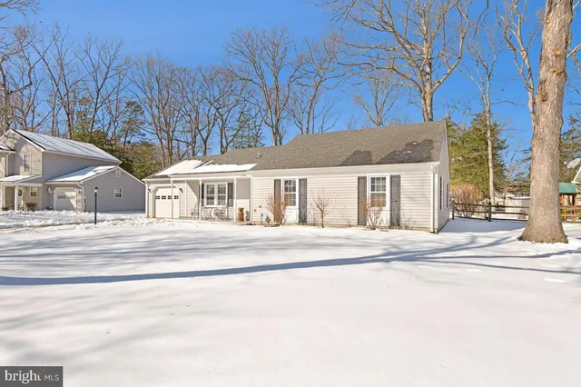 $400,000 | 3540 Seagrape Court, Waldorf, MD 20602