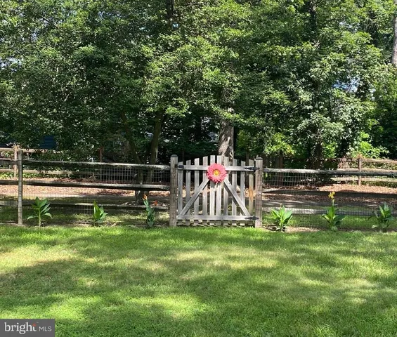 $400,000 | 3540 Seagrape Court, Waldorf, MD 20602