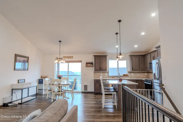 $649,900 | 296 West Tennessee Avenue, Post Falls, ID 83854