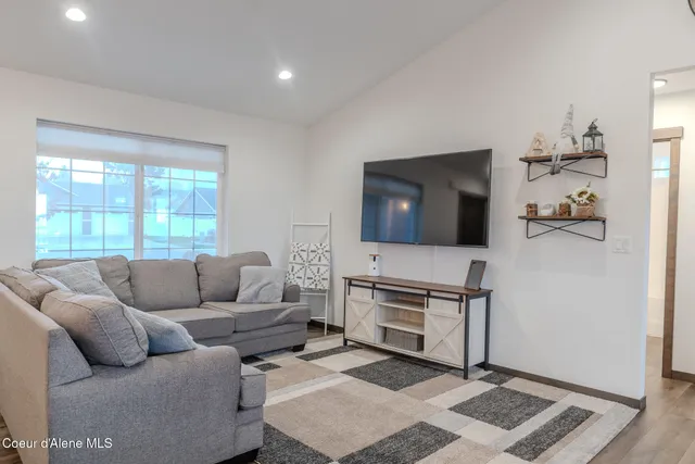 $649,900 | 296 West Tennessee Avenue, Post Falls, ID 83854