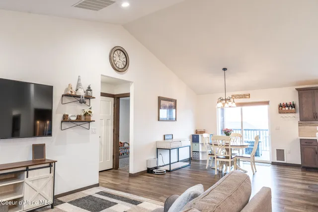 $649,900 | 296 West Tennessee Avenue, Post Falls, ID 83854