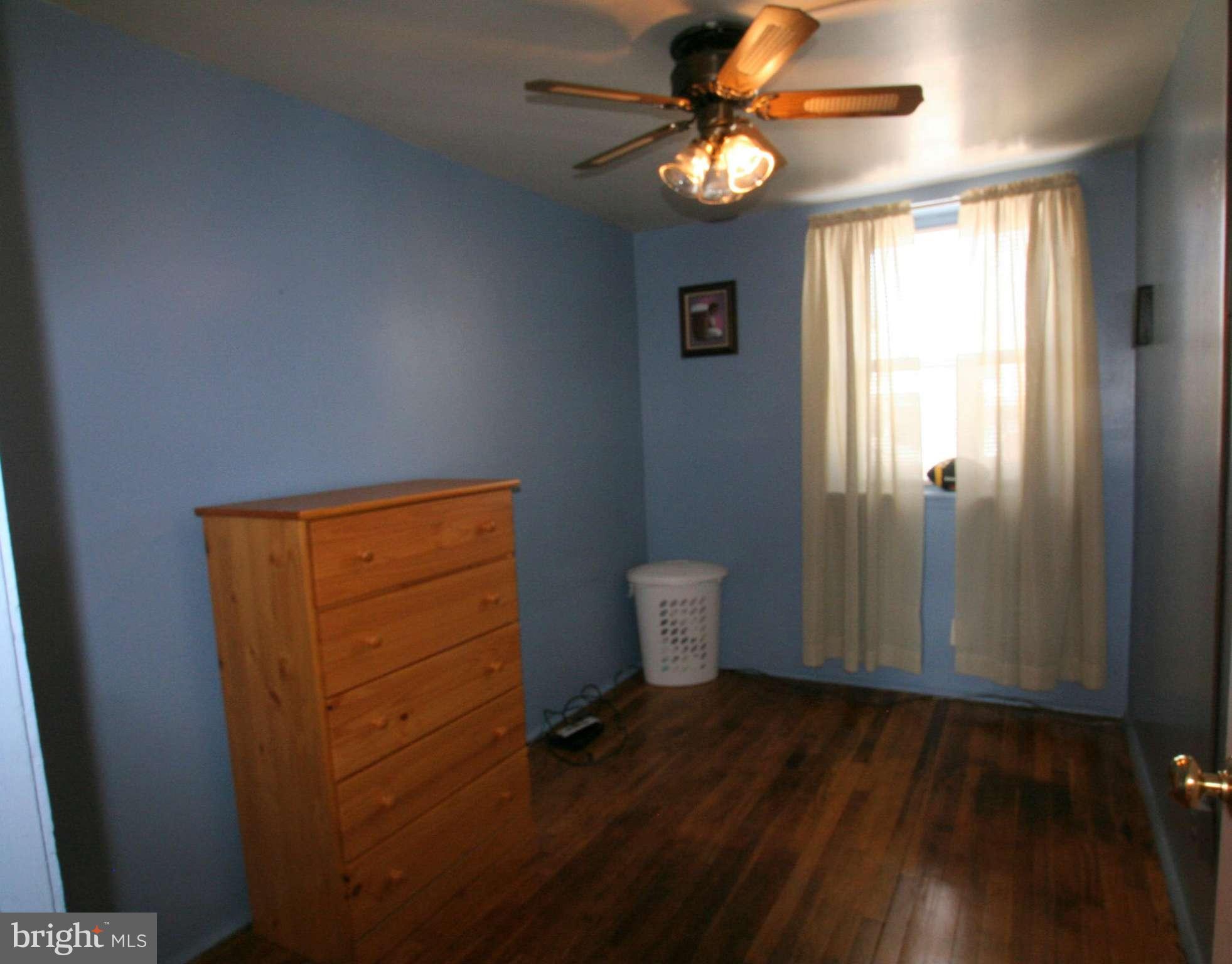 5249 Cedgate Road Baltimore, MD 21206 - Photo 14 of 21 Youthful Colors Accent Bedroom 3