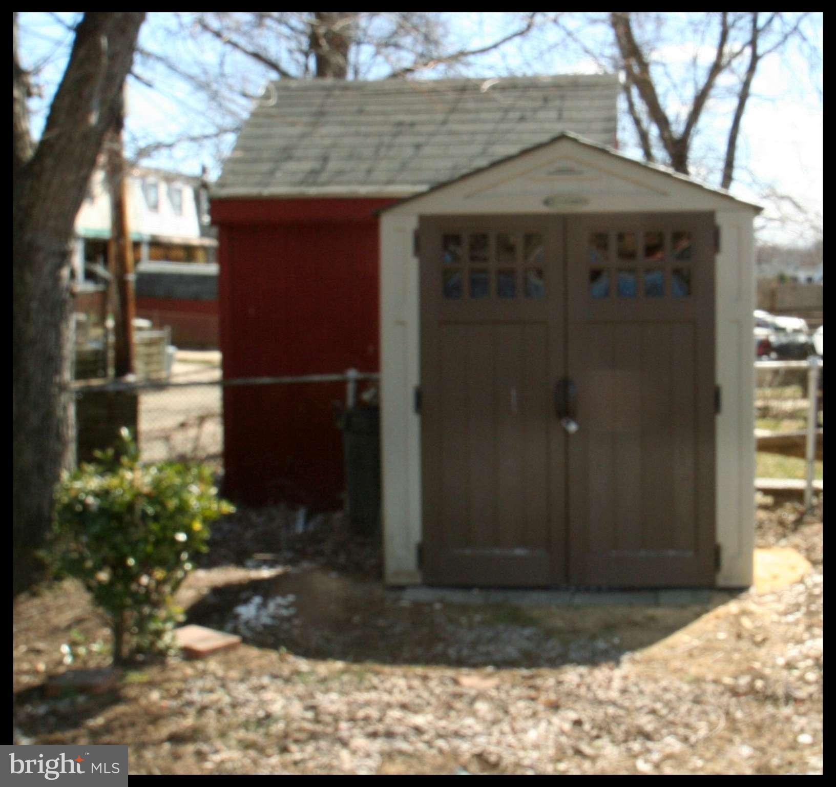 5249 Cedgate Road Baltimore, MD 21206 - Photo 19 of 21 Convenient Shed for your Gardening Tools