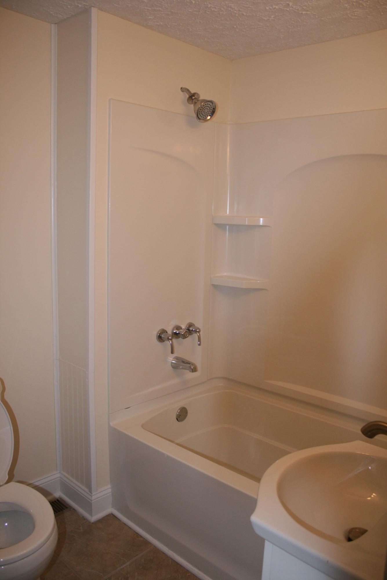 918 Matthews Road Ronceverte, WV 24970 - Photo 8 of 19 Gallery Image 8