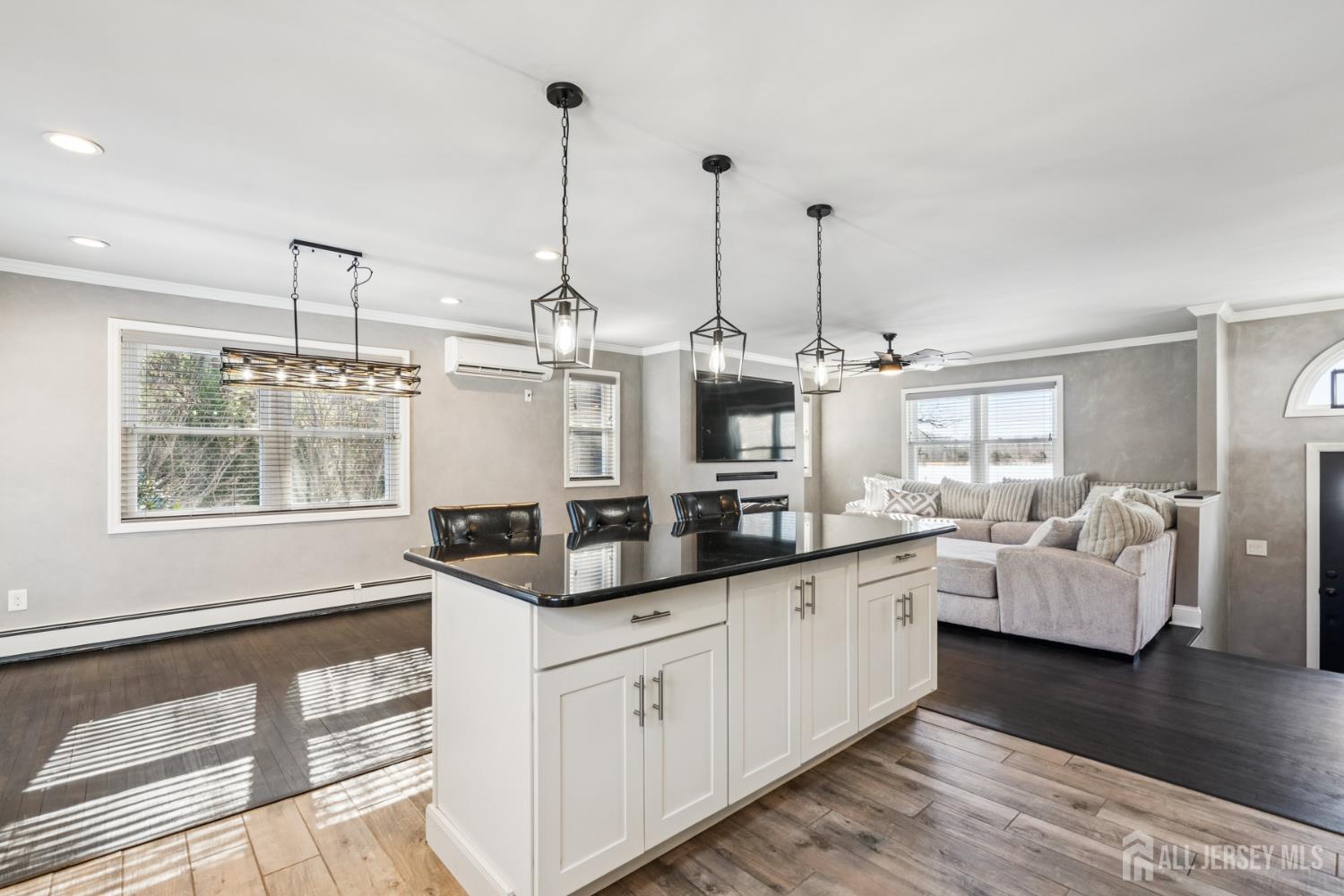 118 Megill Road Farmingdale, NJ 07727 - Photo 6 of 40