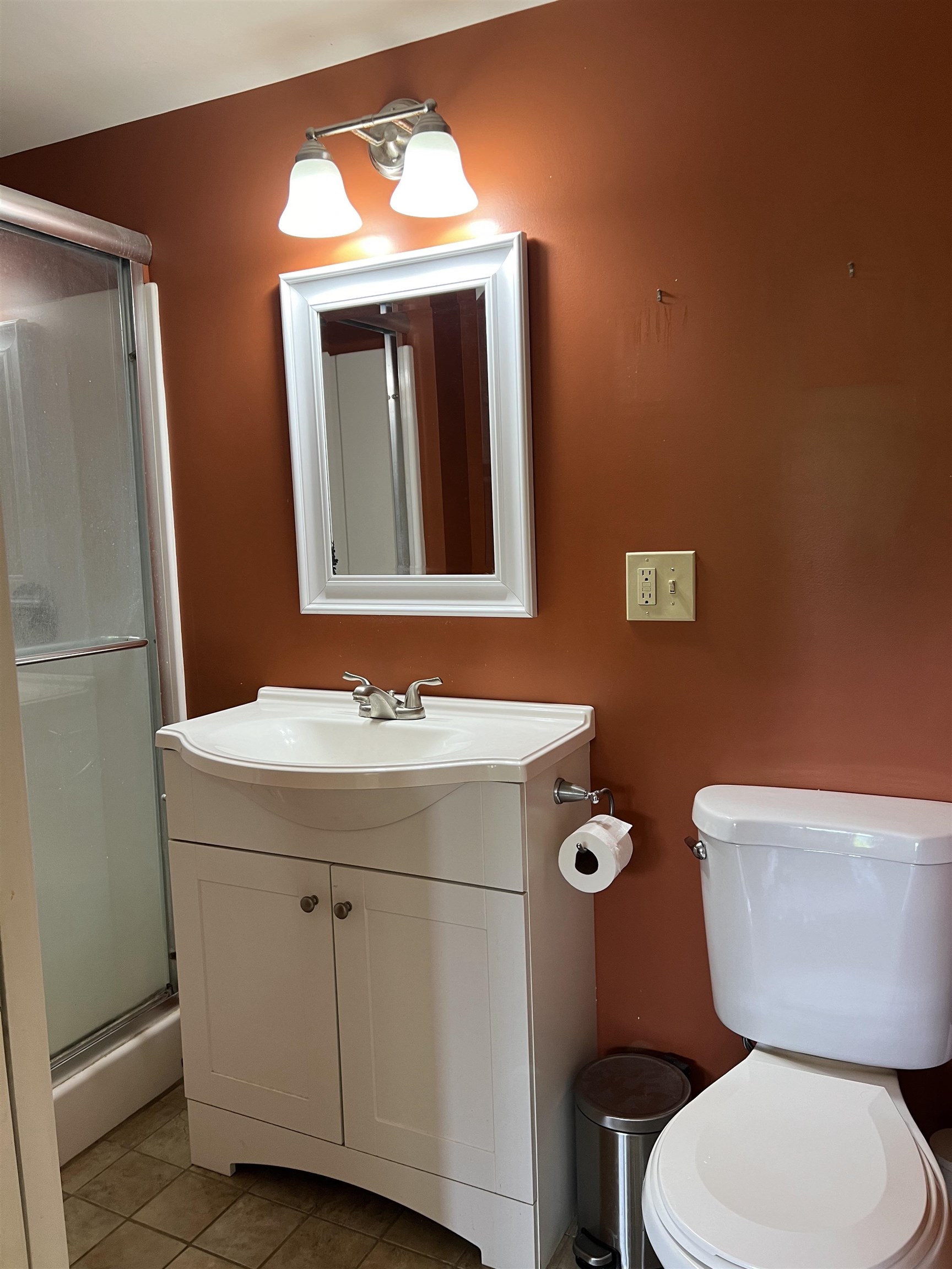 29 Rogers Road Hartford, VT 05001 - Photo 3 of 12 Gallery Image 3