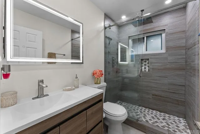 $529,999 | 929 Amistad Court, Unit C, El Cajon, CA 92019