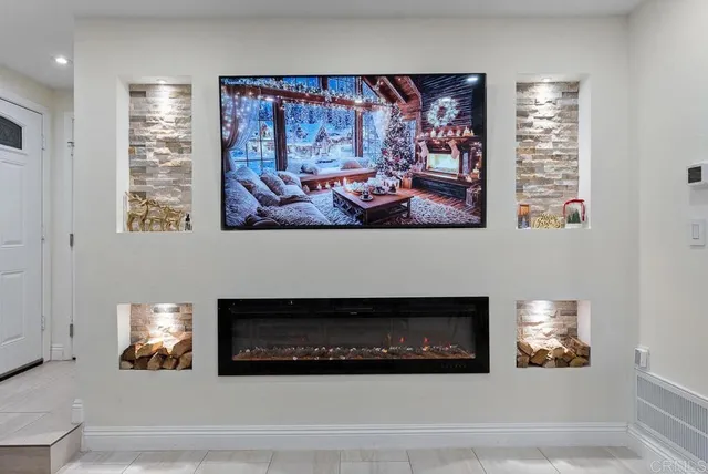 $529,999 | 929 Amistad Court, Unit C, El Cajon, CA 92019