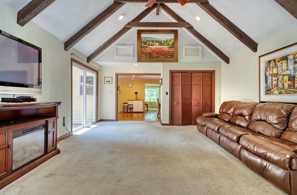 105 Tamarack Road Westwood, MA 02090 - Photo 13 of 36 Gallery Image 13