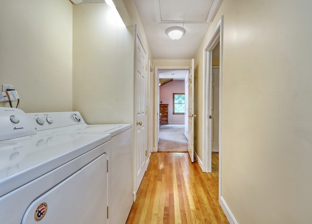 105 Tamarack Road Westwood, MA 02090 - Photo 18 of 36 Gallery Image 18