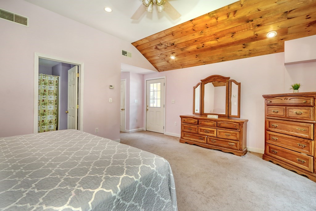 105 Tamarack Road Westwood, MA 02090 - Photo 22 of 36 Gallery Image 22