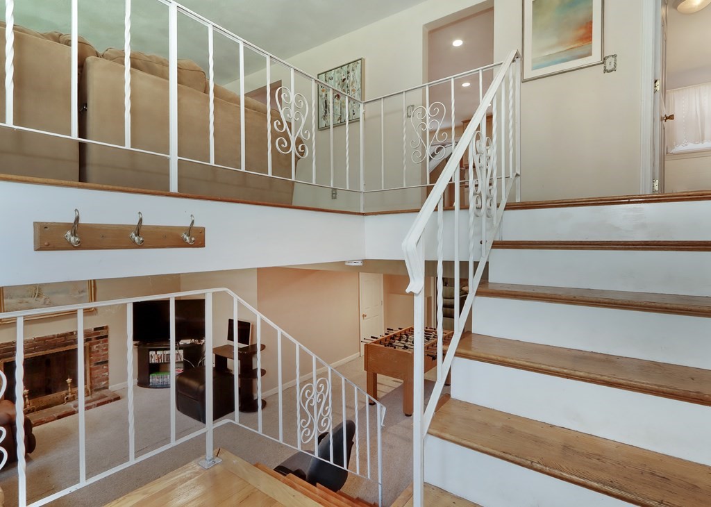 105 Tamarack Road Westwood, MA 02090 - Photo 3 of 36 Gallery Image 3
