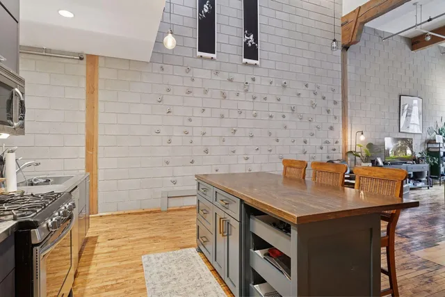 $640,000 | 801 North Washington Avenue, Unit 308, Minneapolis, MN 55401