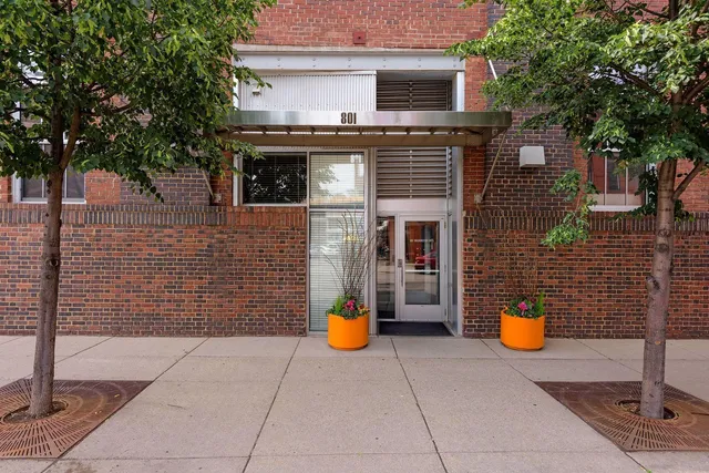 $640,000 | 801 North Washington Avenue, Unit 308, Minneapolis, MN 55401