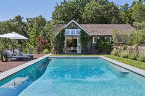 $16,900,000 | 3 Vintage Court, Woodside, CA 94062