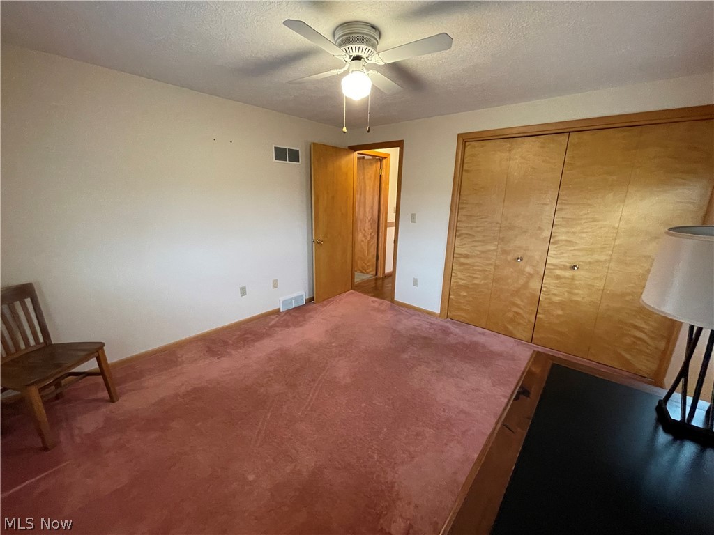 720 Springfield Road, Unit K Columbiana, OH 44408 - Photo 12 of 20 2nd bedroom with nice closet