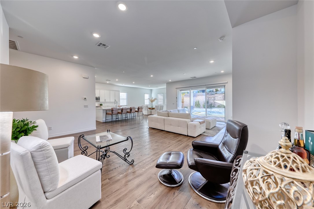 141 Juliette Pointe Lane Henderson, NV 89011 - Photo 12 of 67