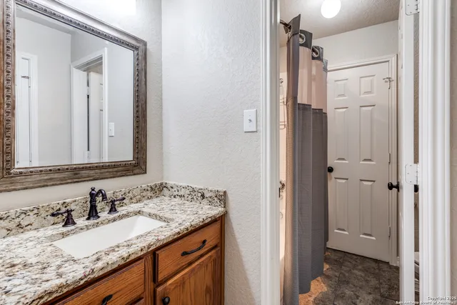 $550,000 | 3327 Monarch, San Antonio, TX 78259