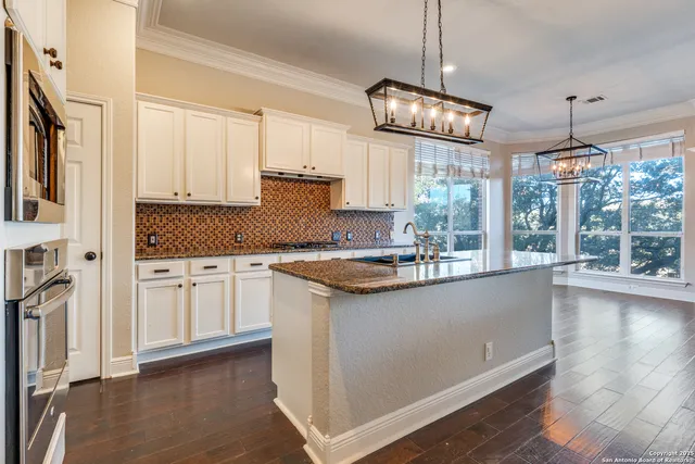 $550,000 | 3327 Monarch, San Antonio, TX 78259