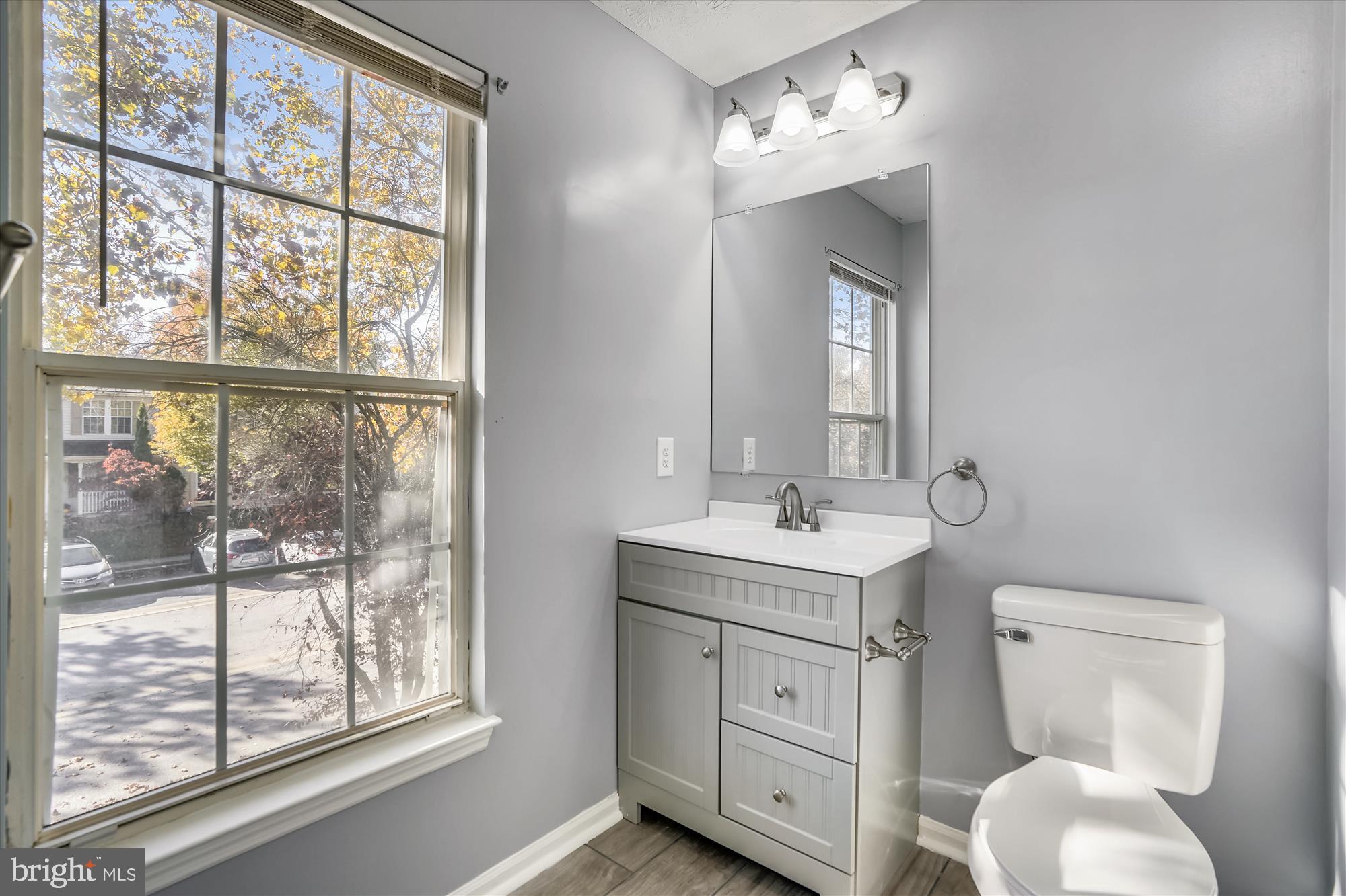 2002 Masters Drive Baltimore, MD 21209 - Photo 18 of 32 Primary Bath