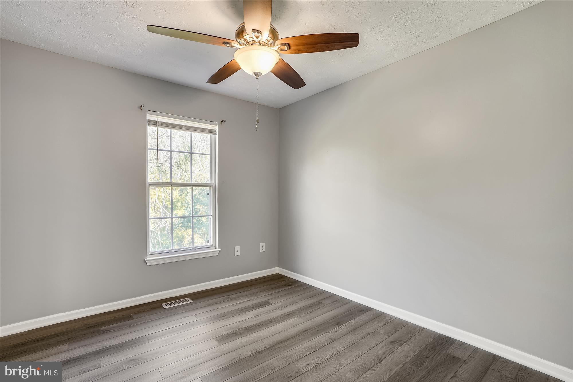 2002 Masters Drive Baltimore, MD 21209 - Photo 20 of 32 Bedroom 2