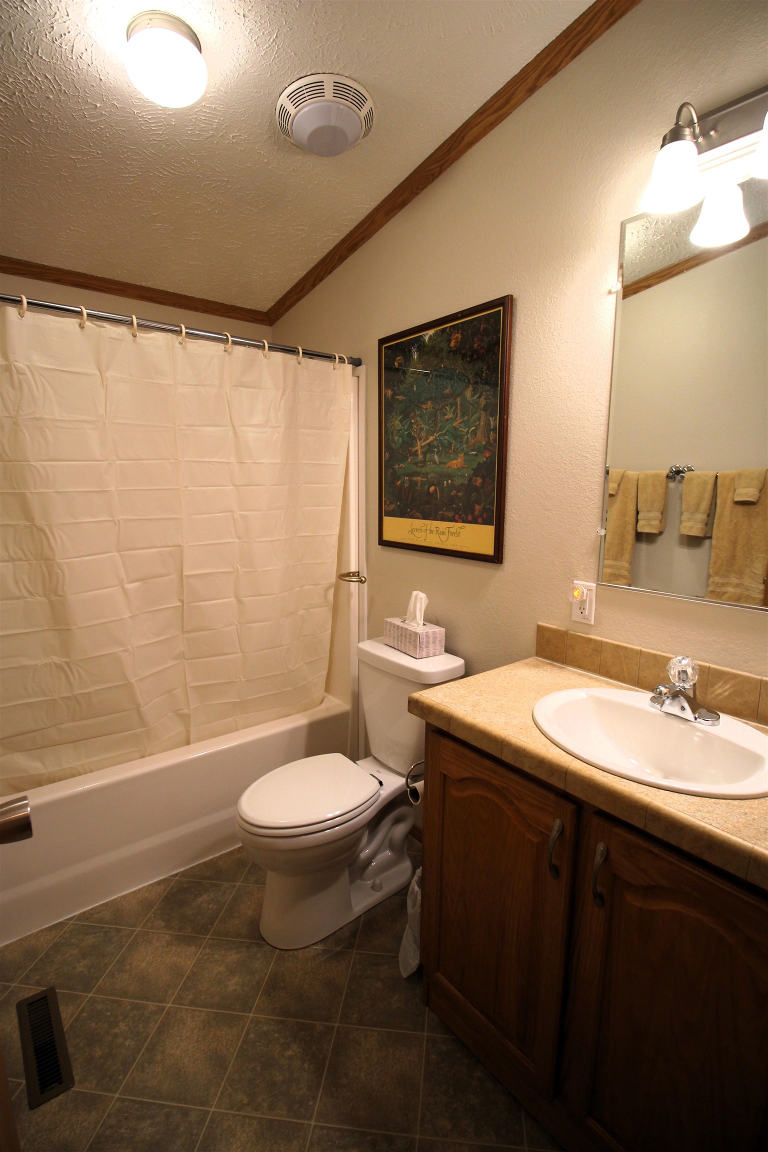 435 32 Road, Unit 561 Clifton, CO 81520 - Photo 14 of 17