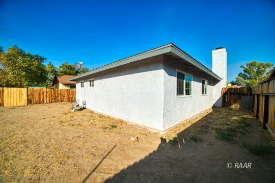 409 South Fountain Street Ridgecrest, CA 93555 - Photo 21 of 23