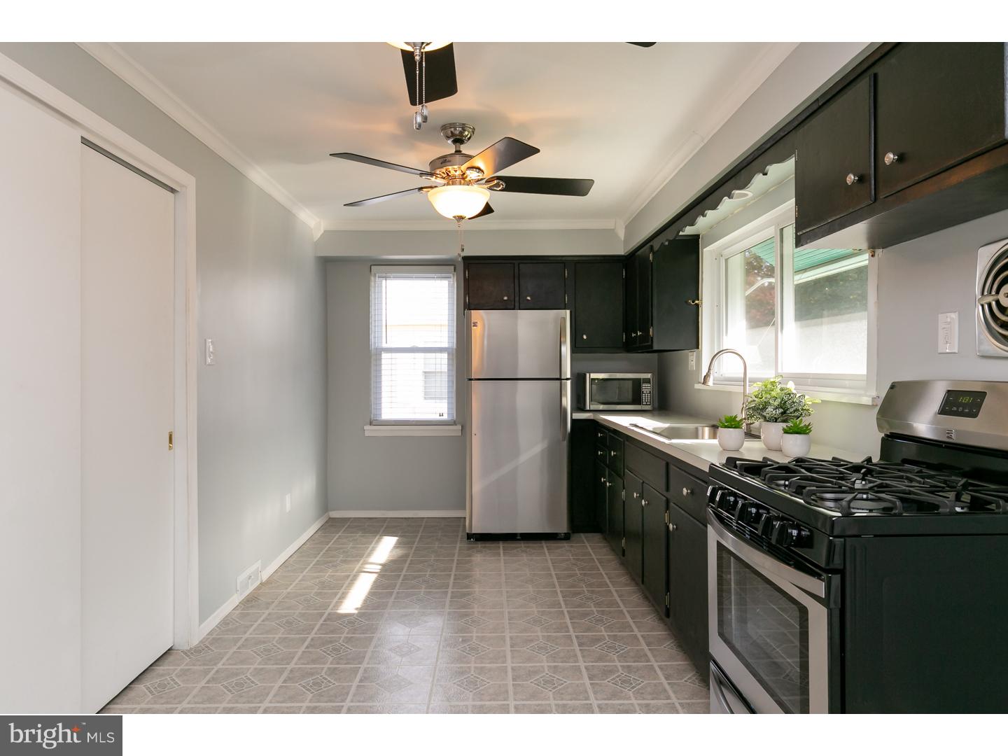 310 Greenwood Avenue Riverside, NJ 08075 - Photo 11 of 25 Kitchen