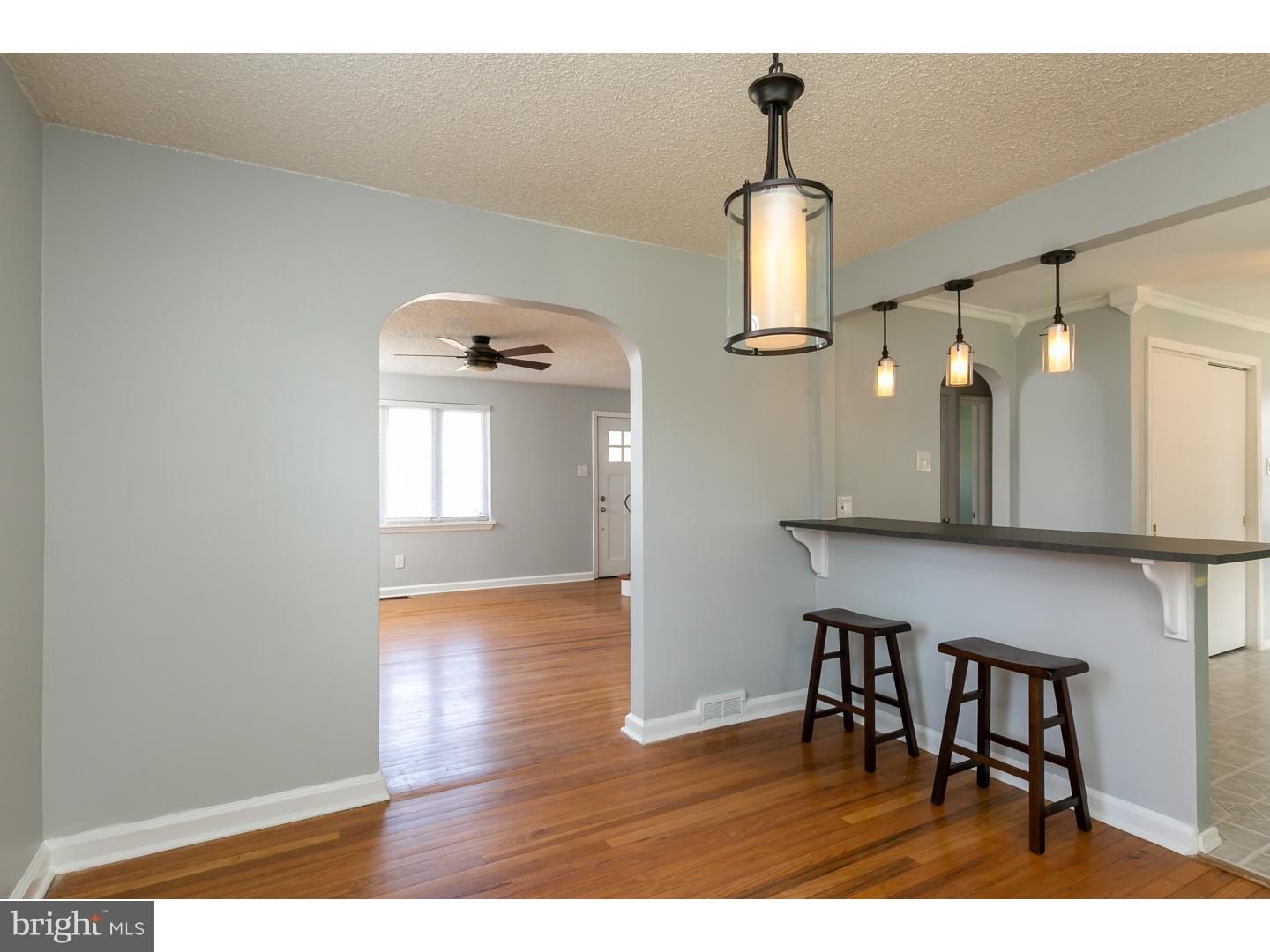 310 Greenwood Avenue Riverside, NJ 08075 - Photo 8 of 25 Dining Room