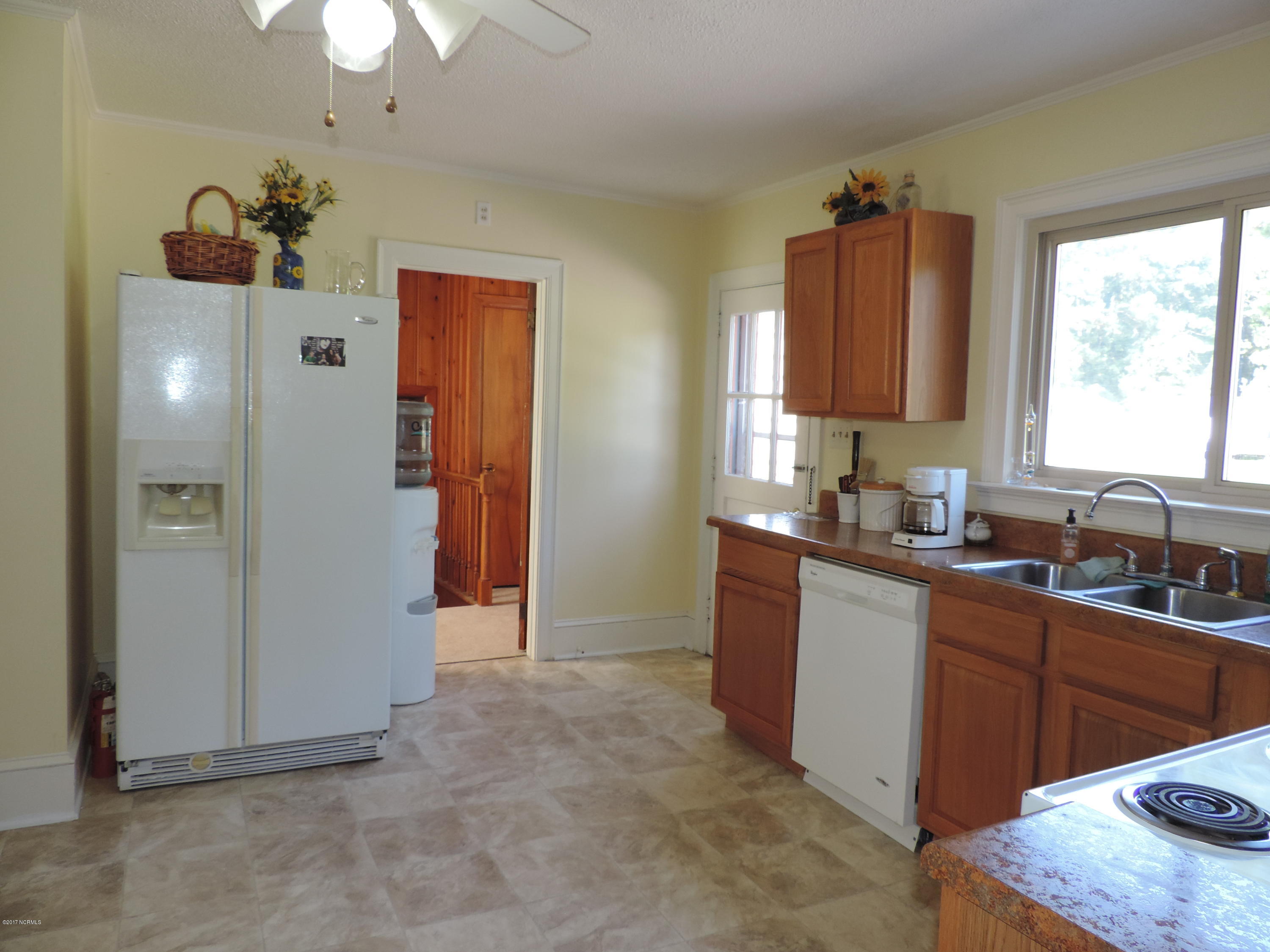 4618 Old Cherry Point Road New Bern, NC 28560 - Photo 18 of 30 Kitchen, different view