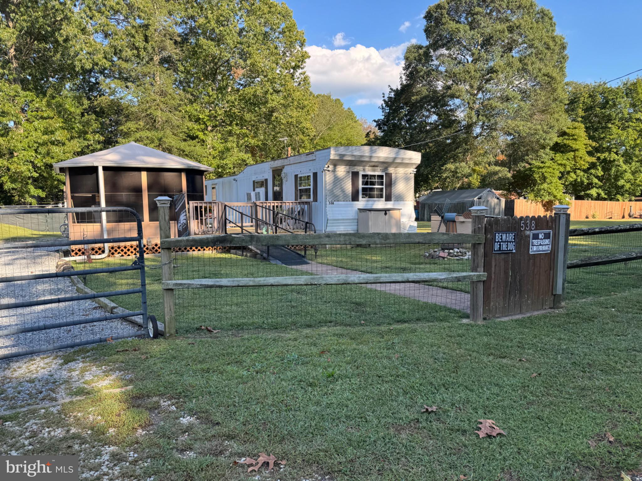 538 Fern Road Millville, NJ 08332 - Photo 4 of 18 Charming home with inviting outdoor space.