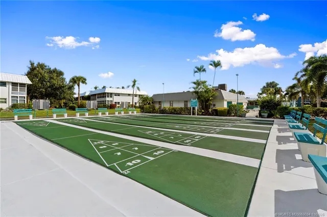 a view of a basketball court