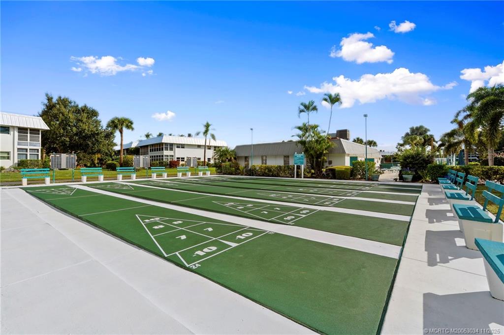 2929 Southeast Ocean Boulevard, Unit 1397 Stuart, FL 34996 - Photo 31 of 38 a view of a basketball court