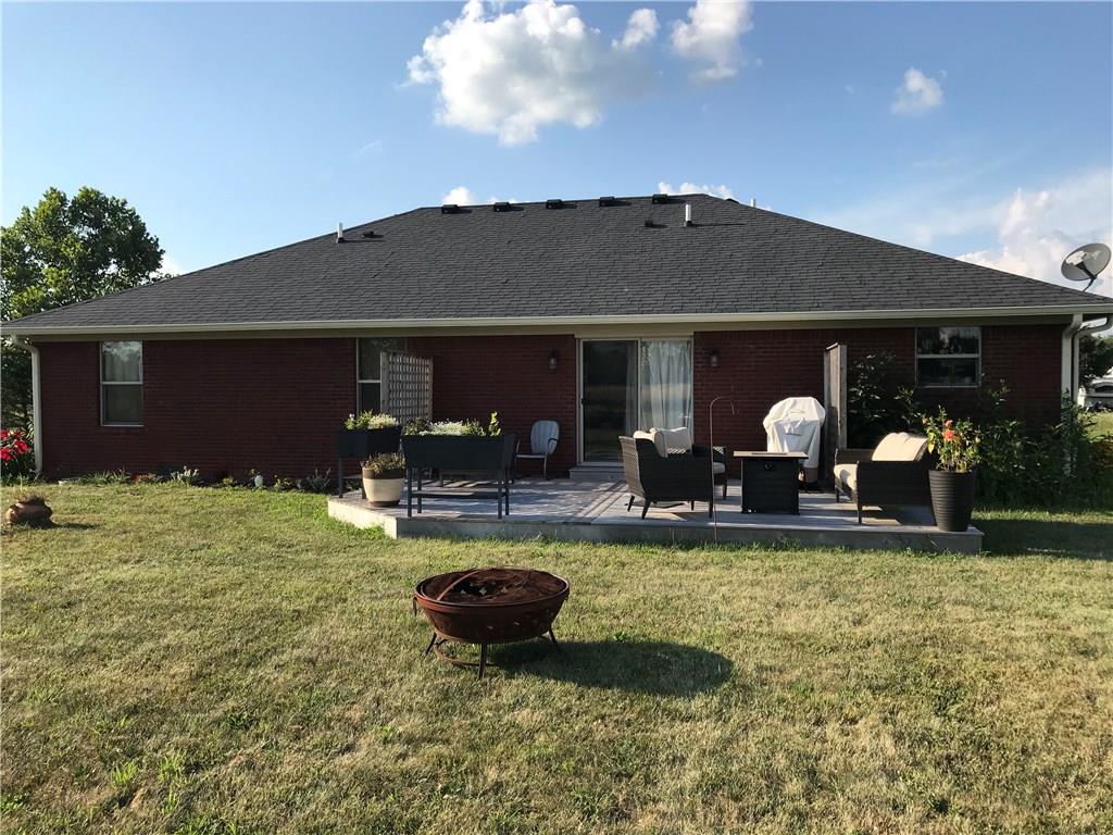 6021 Smokey View Road Mooresville, IN 46158 - Photo 3 of 17 Gallery Image 3