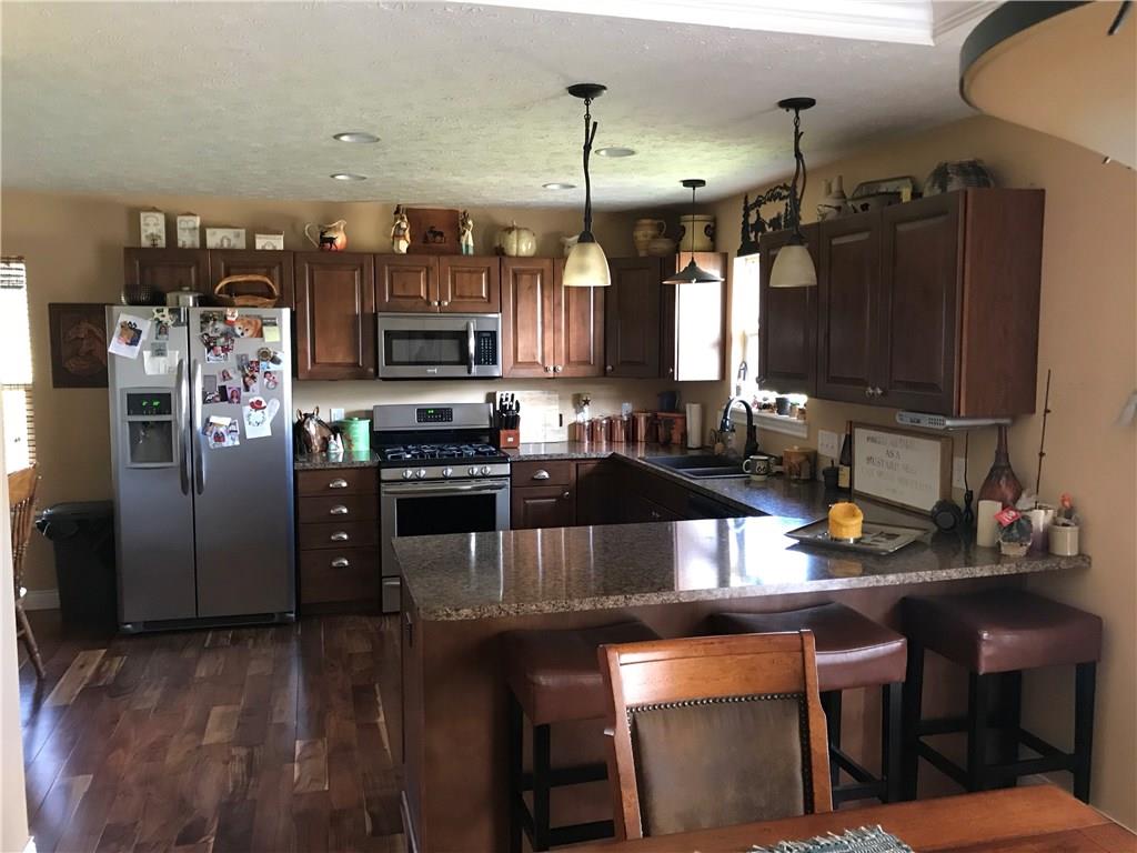 6021 Smokey View Road Mooresville, IN 46158 - Photo 6 of 17 Gallery Image 6