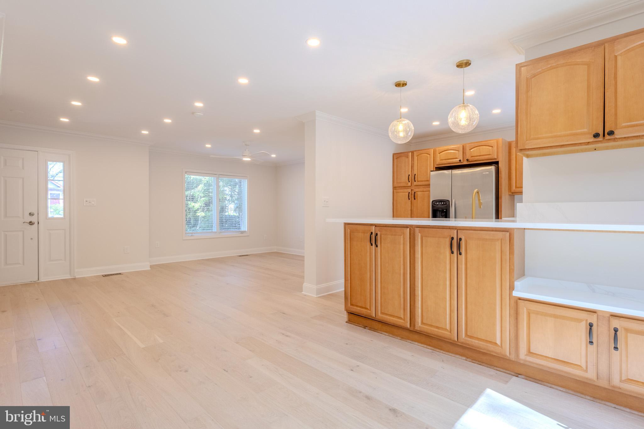 333 South Riverside Drive Crownsville, MD 21032 - Photo 11 of 48