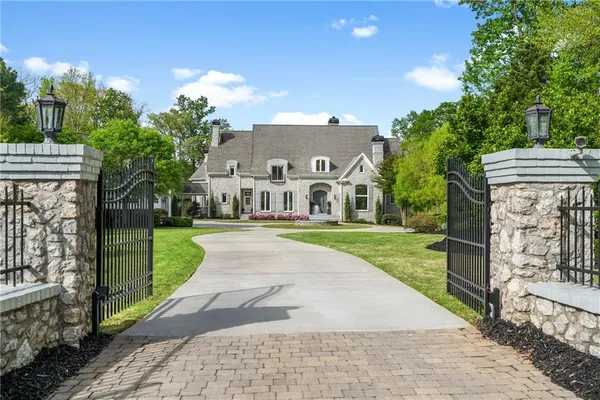 $3,999,000 | 515 Tullamore Way, Alpharetta, GA 30004
