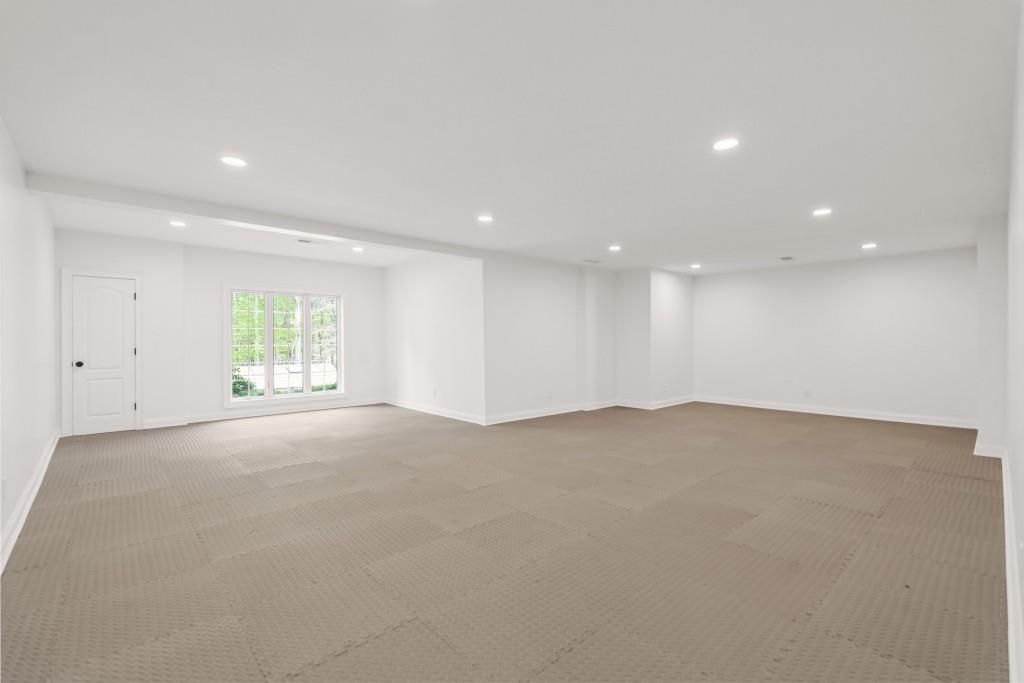 515 Tullamore Way Alpharetta, GA 30004 - Photo 42 of 71 a view of empty room